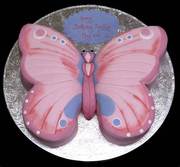 The emotion is best expressed through Cake n Chocolate gift hampers 